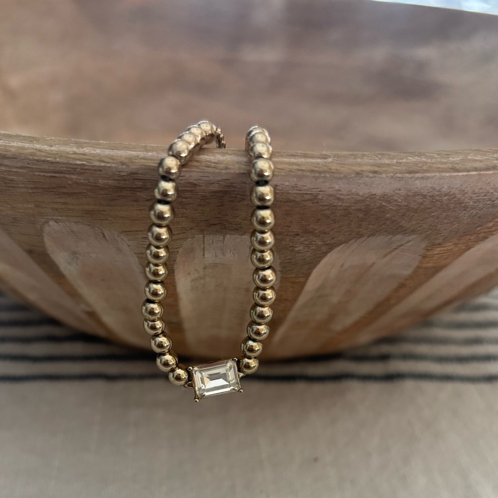 🌿🦋 Ralph Lauren Gold Beaded Bracelet with Crystal Charm